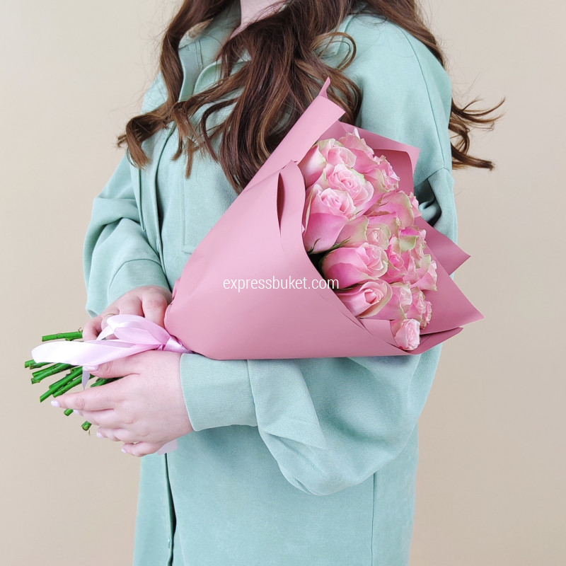 Розово-оливковые Розы Кения 21 шт