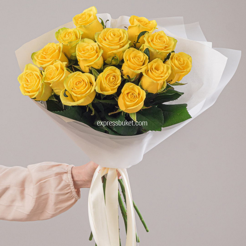 Желтый стиль 15 роз