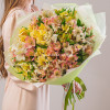 Букет из 19 альстромерий
